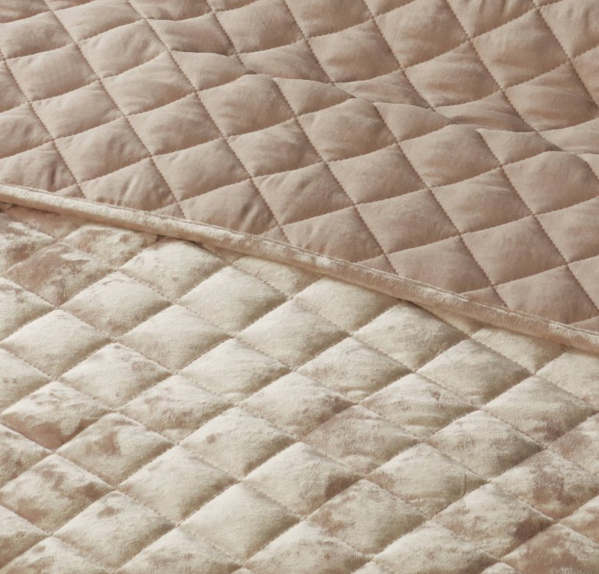 Threshold Full/Queen Luxe Diamond Stitch Velvet Quilt, New