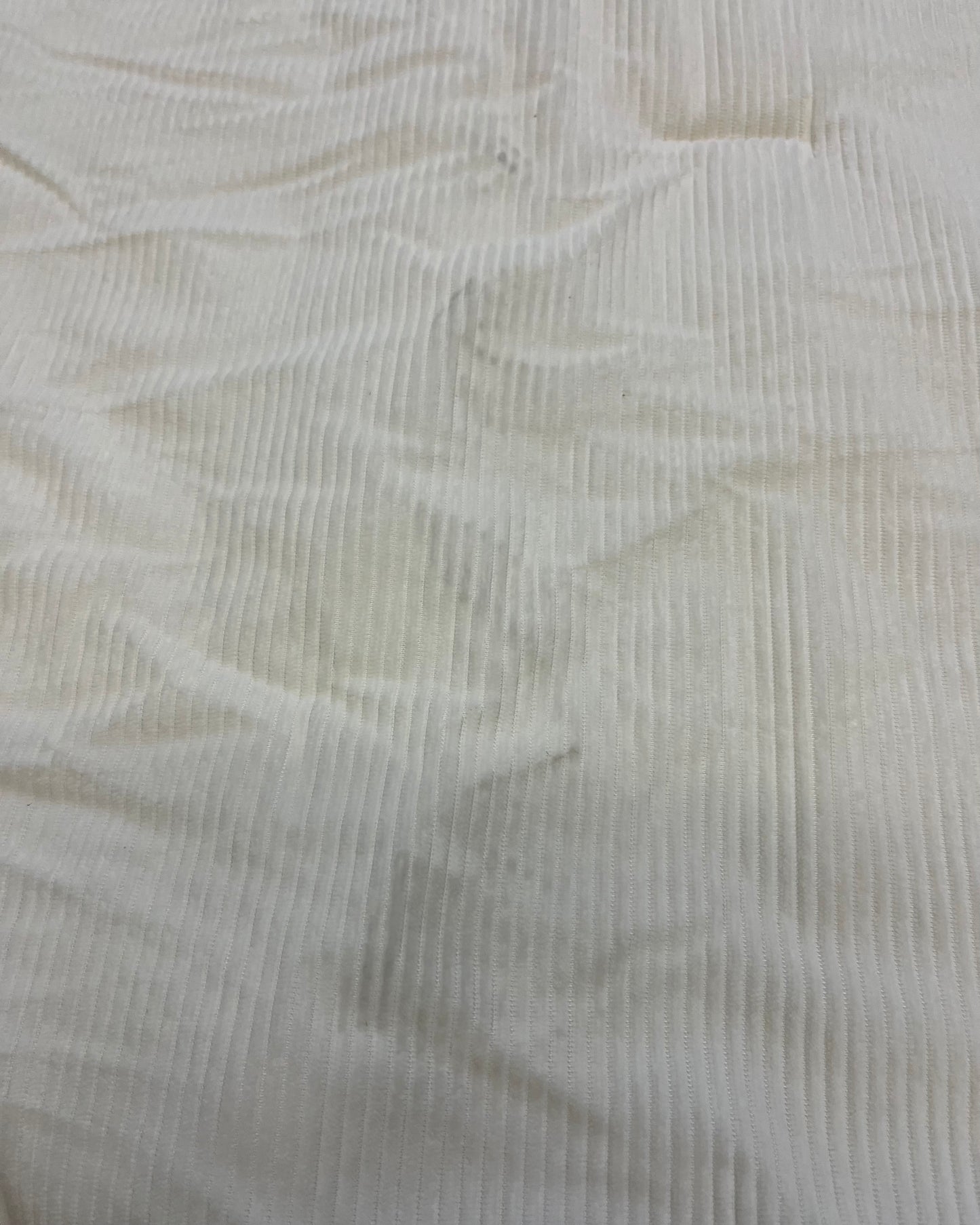 Room Essentials Full/Queen Corduroy Plush Comforter, New