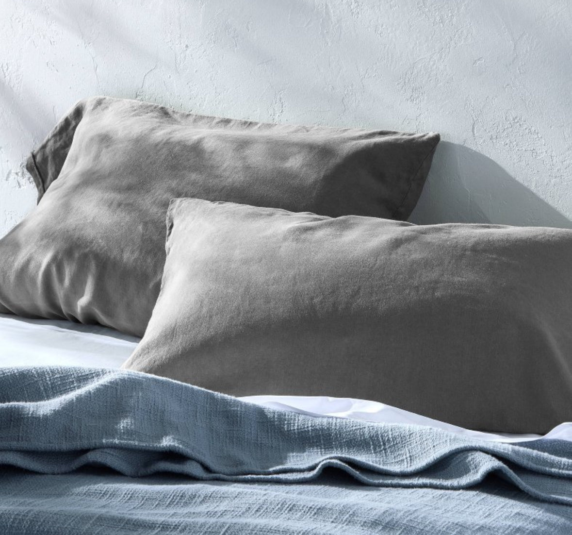 Casaluna Standard 100% Linen Pillowcase Set, New