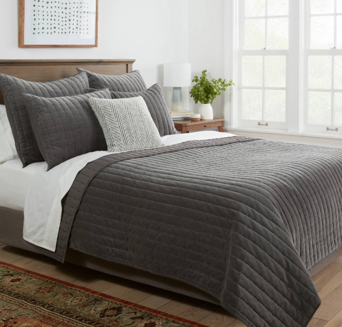 Threshold Full/Queen Channel Stitch Quilt & Sham Set, New
