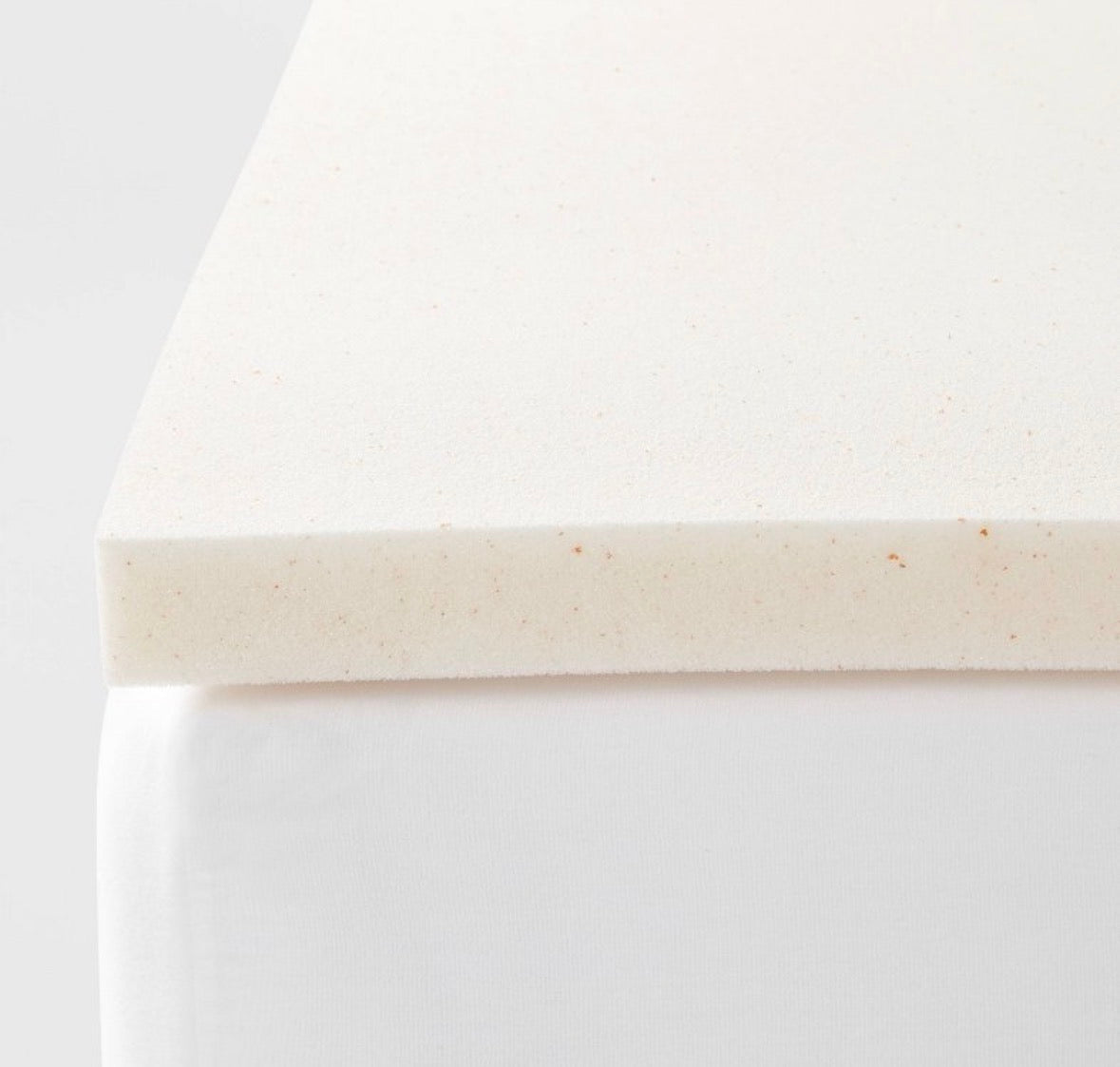 Threshold Queen 1.5” Performance Mattress Topper, New