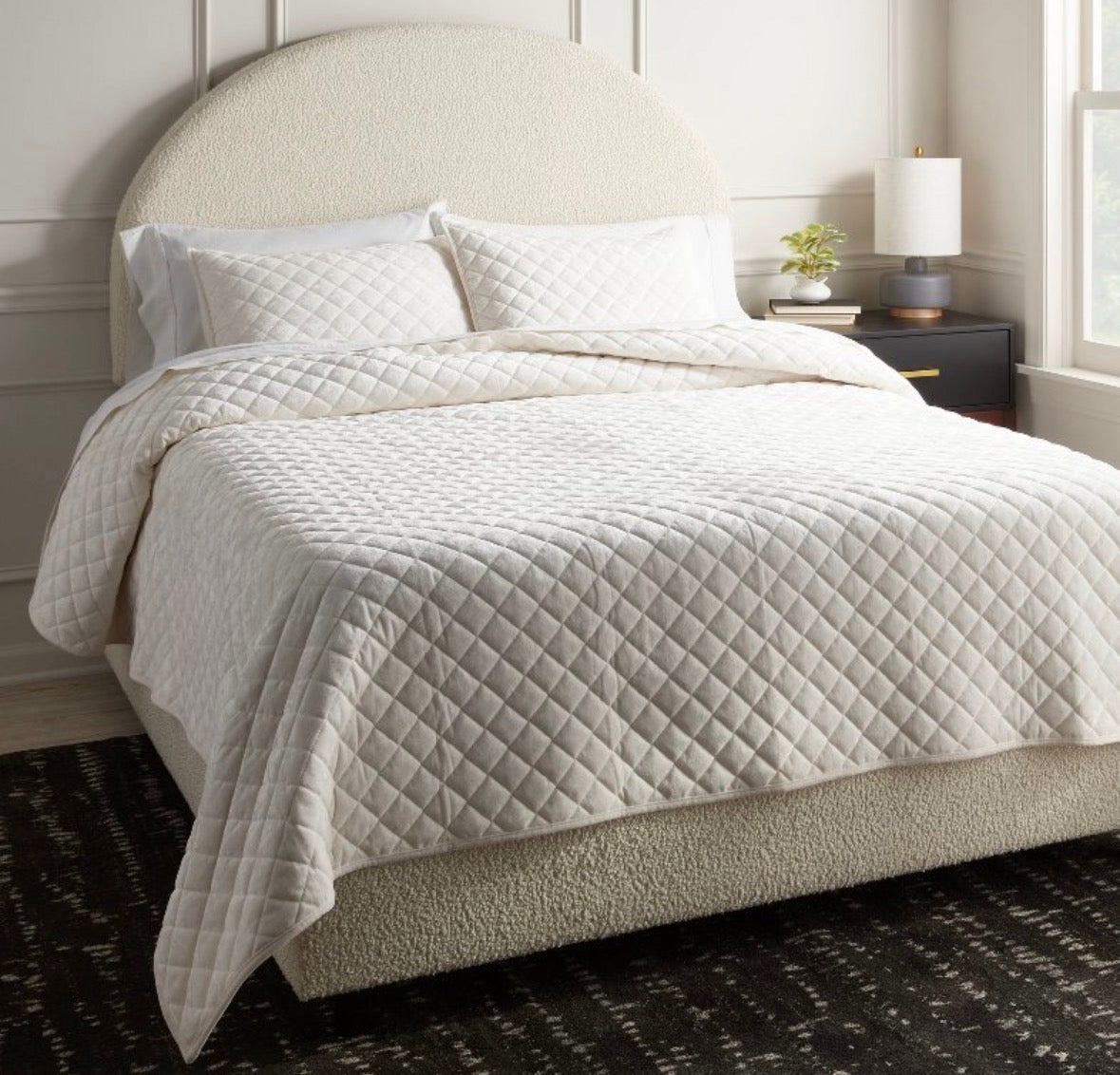 Threshold Full/Queen Luxe Velvet Quilt, New