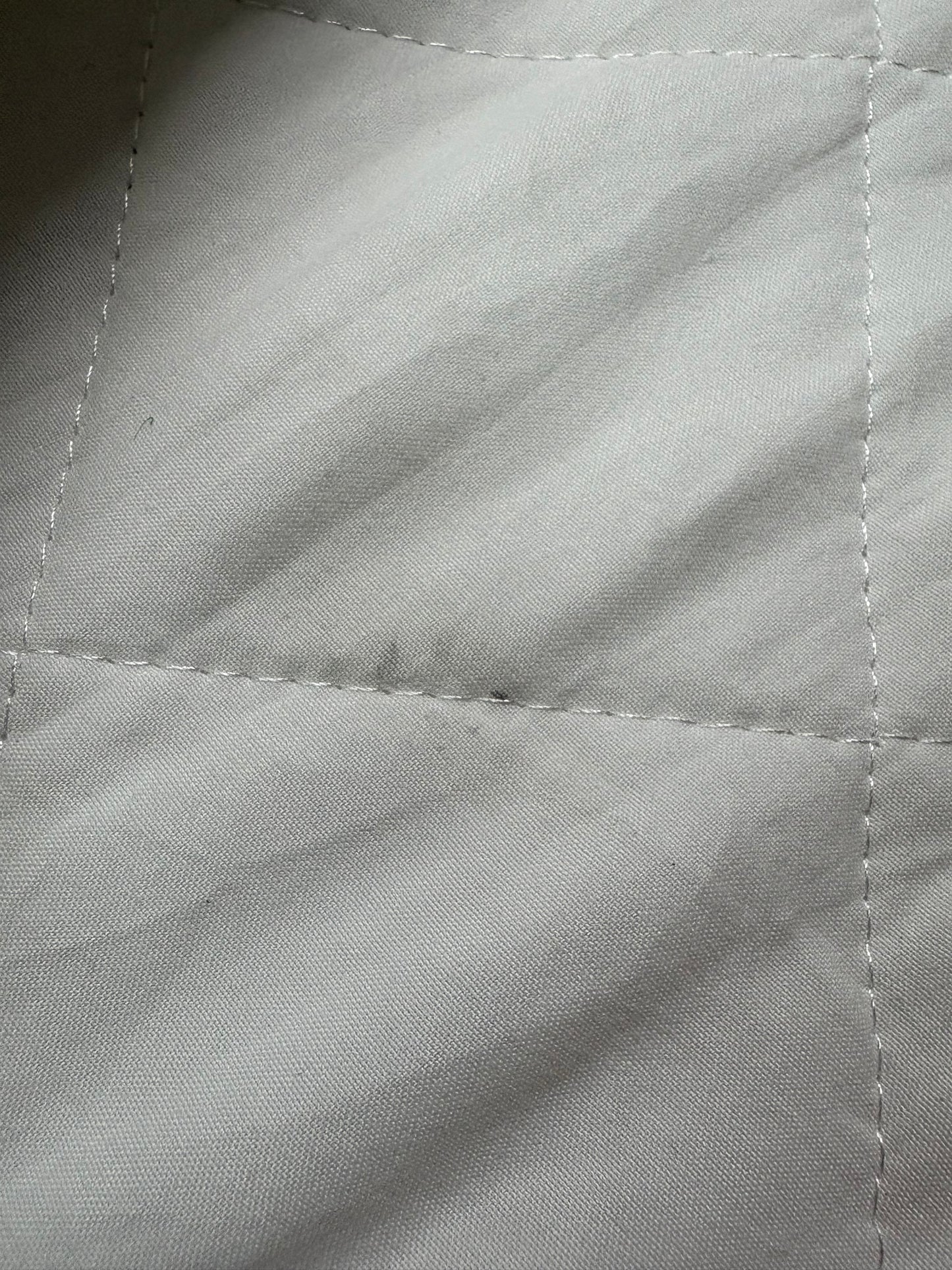 Armoire Collection Full/Queen Ruffle Quilt, New