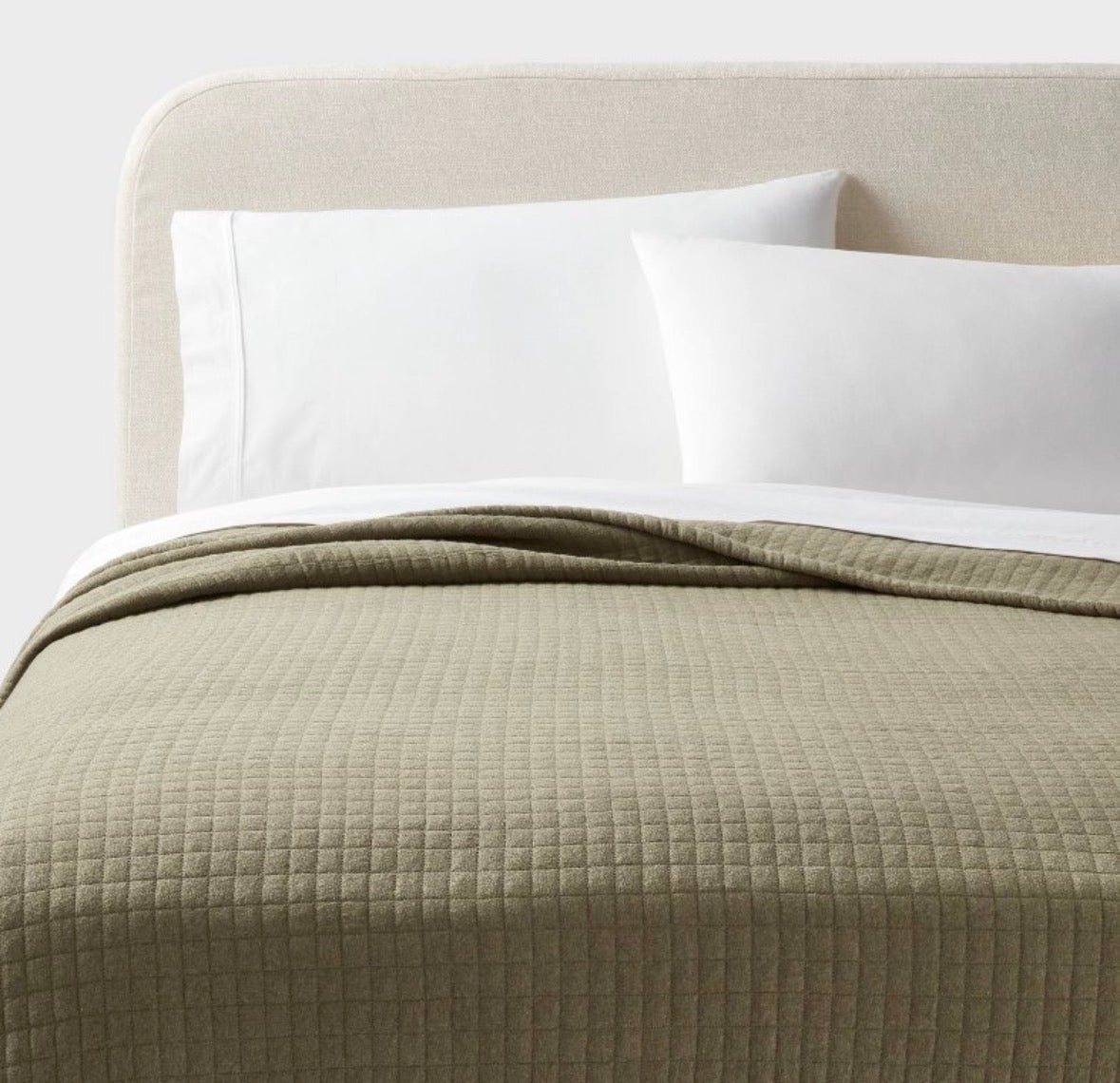 Threshold Full/Queen Jersey Quilt, New