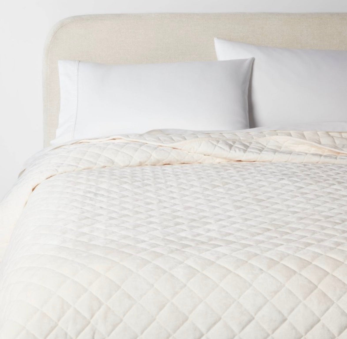 Threshold Full/Queen Luxe Velvet Quilt, New