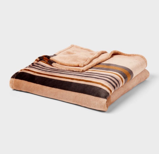 Threshold Full/Queen Microplush Bed Blanket, New