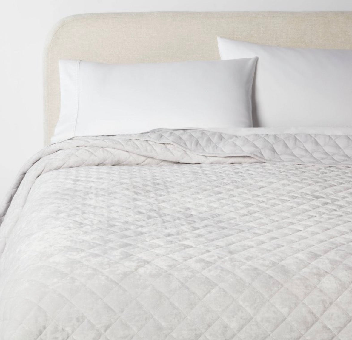 Threshold King Luxe Diamond Stitch Velvet Quilt, New