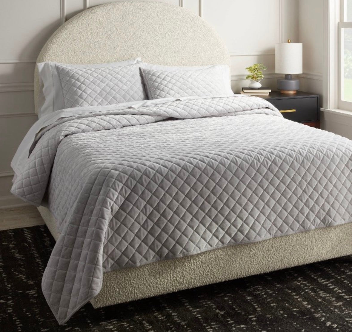 Threshold King Luxe Diamond Stitch Velvet Quilt, New
