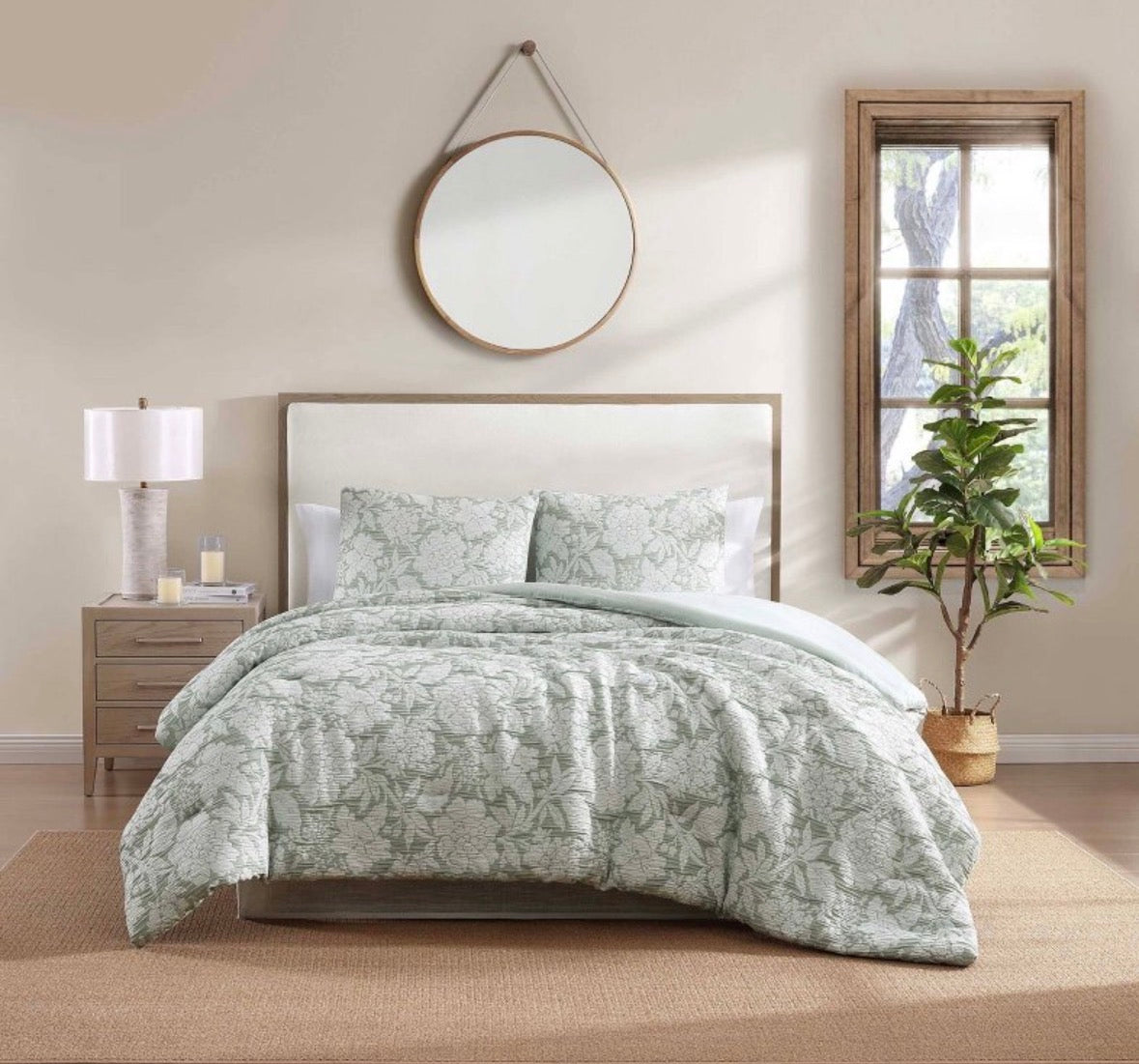 Stone Cottage King Floral Comforter Set, New