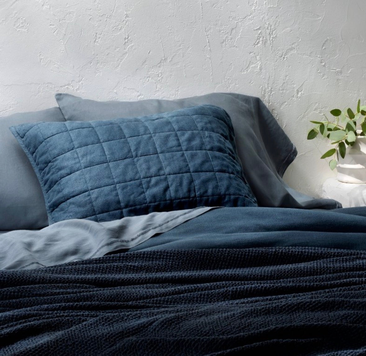 Casaluna King Heavyweight Linen Blend Quilted Pillow Shams Set, New