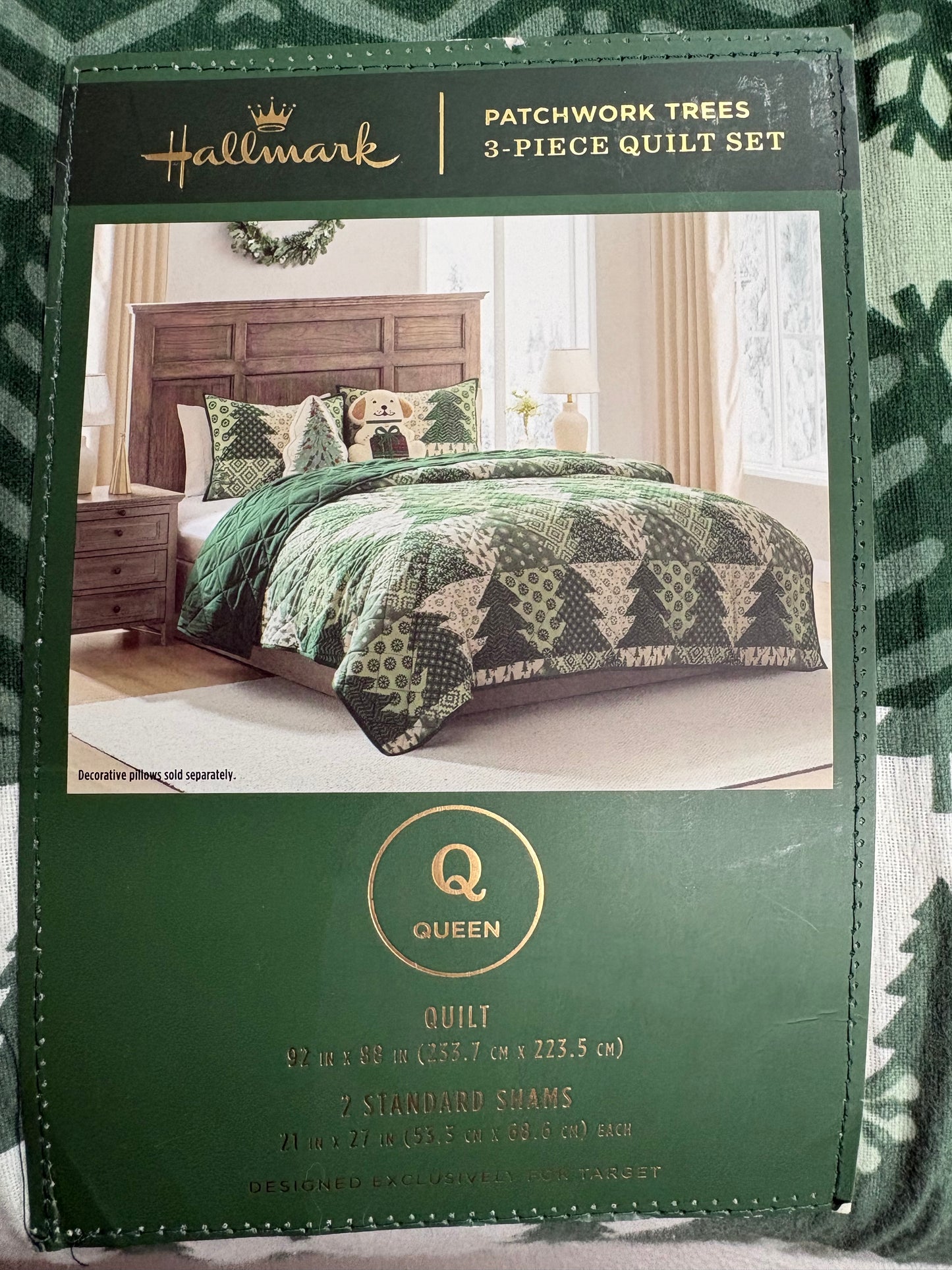 Hallmark Queen 3 pc. Patchwork Quilt Set, New