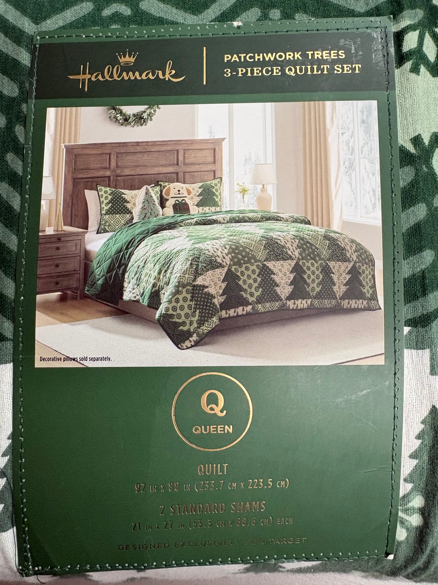 Hallmark Queen 3 pc. Patchwork Quilt Set, New