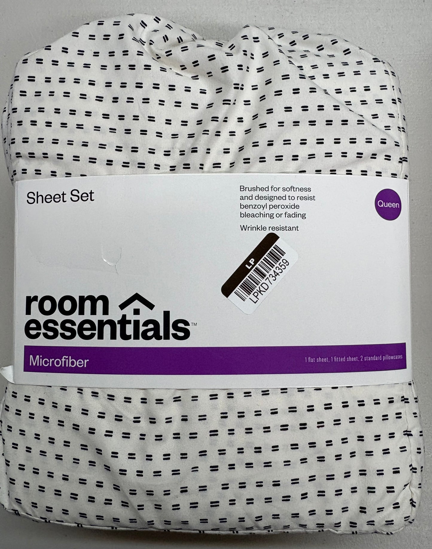Room Essentials Queen Bedding Bundle, New