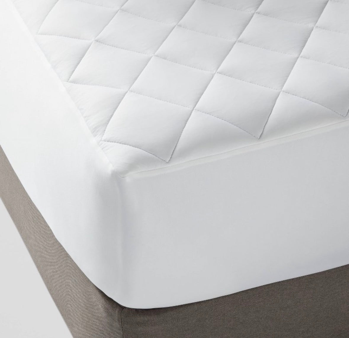 Threshold Queen Cool Touch Mattress Pad, New