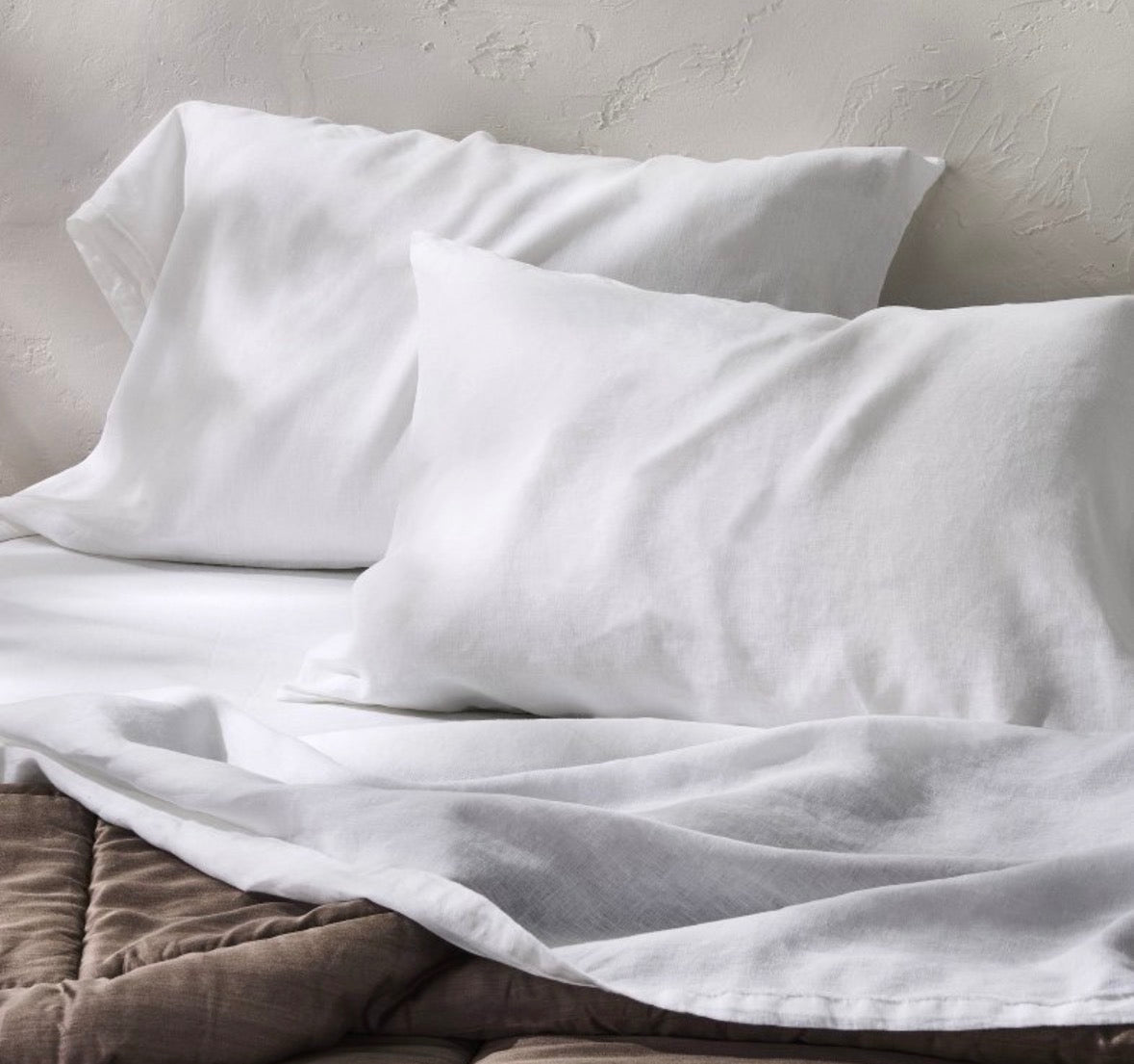 Casaluna Standard 100% Linen Pillowcase Set, New