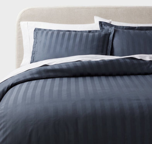 Threshold Full/Queen Luxe Striped Damask Duvet Set, New