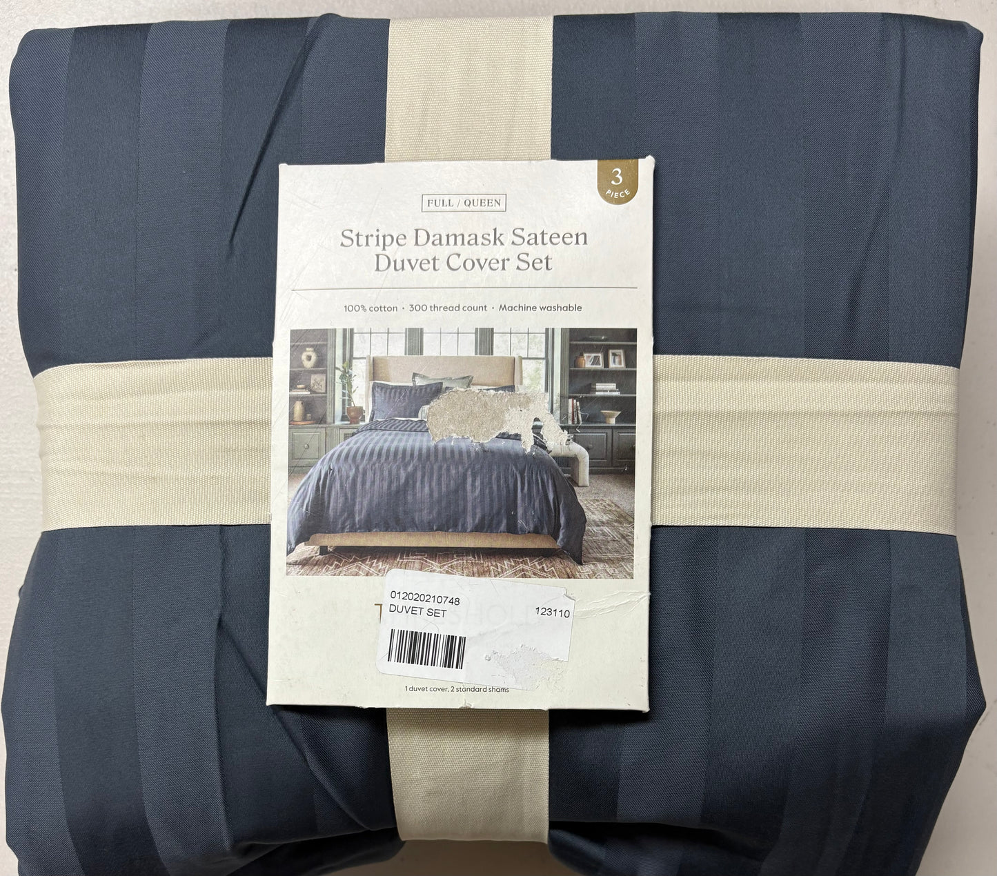 Threshold Full/Queen Luxe Striped Damask Duvet Set, New