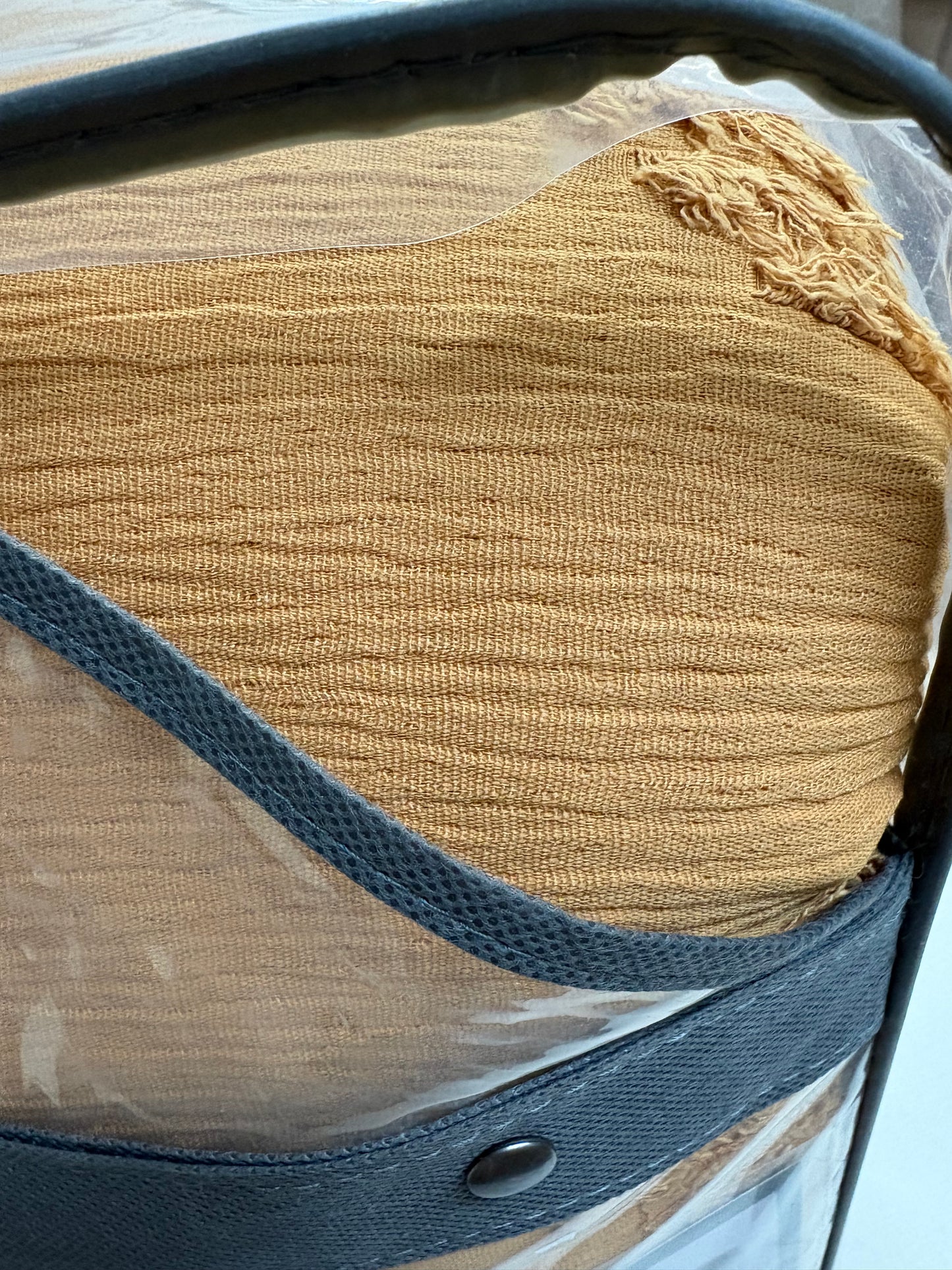 Threshold Twin/XL Twin Tufted Diamond Crinkle Comforter Set, New