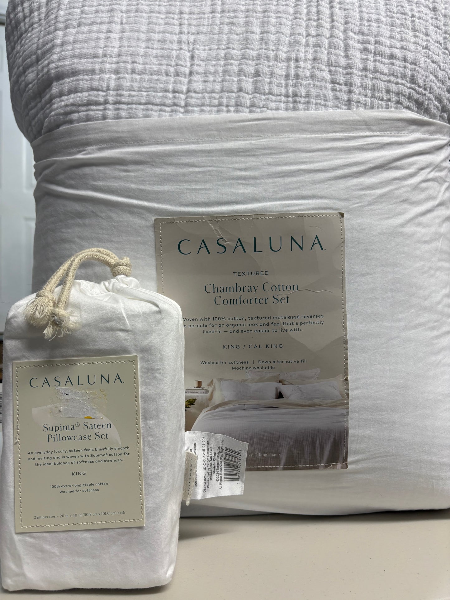 Casaluna King/Cal King Textured Chambray Comforter & Pillowcase Sets Bundle, New