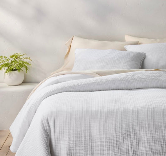 Casaluna King/Cal King Textured Chambray Comforter & Pillowcase Sets Bundle, New