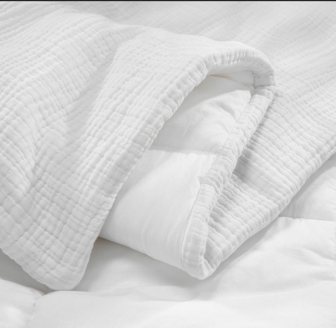 Casaluna King/Cal King Textured Chambray Comforter & Pillowcase Sets Bundle, New