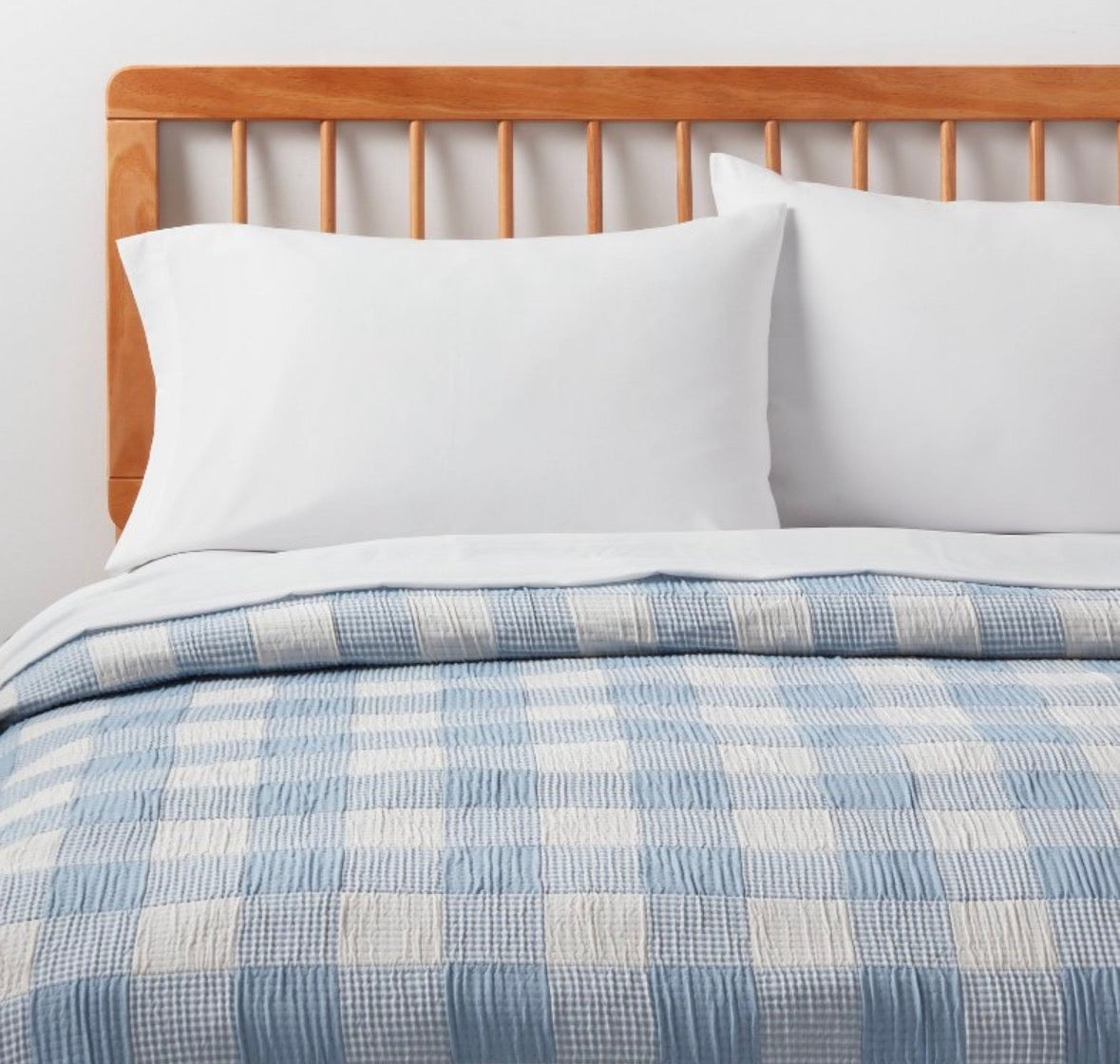 Room Essentials Full/Queen Matelasse Plaid Quilt, New