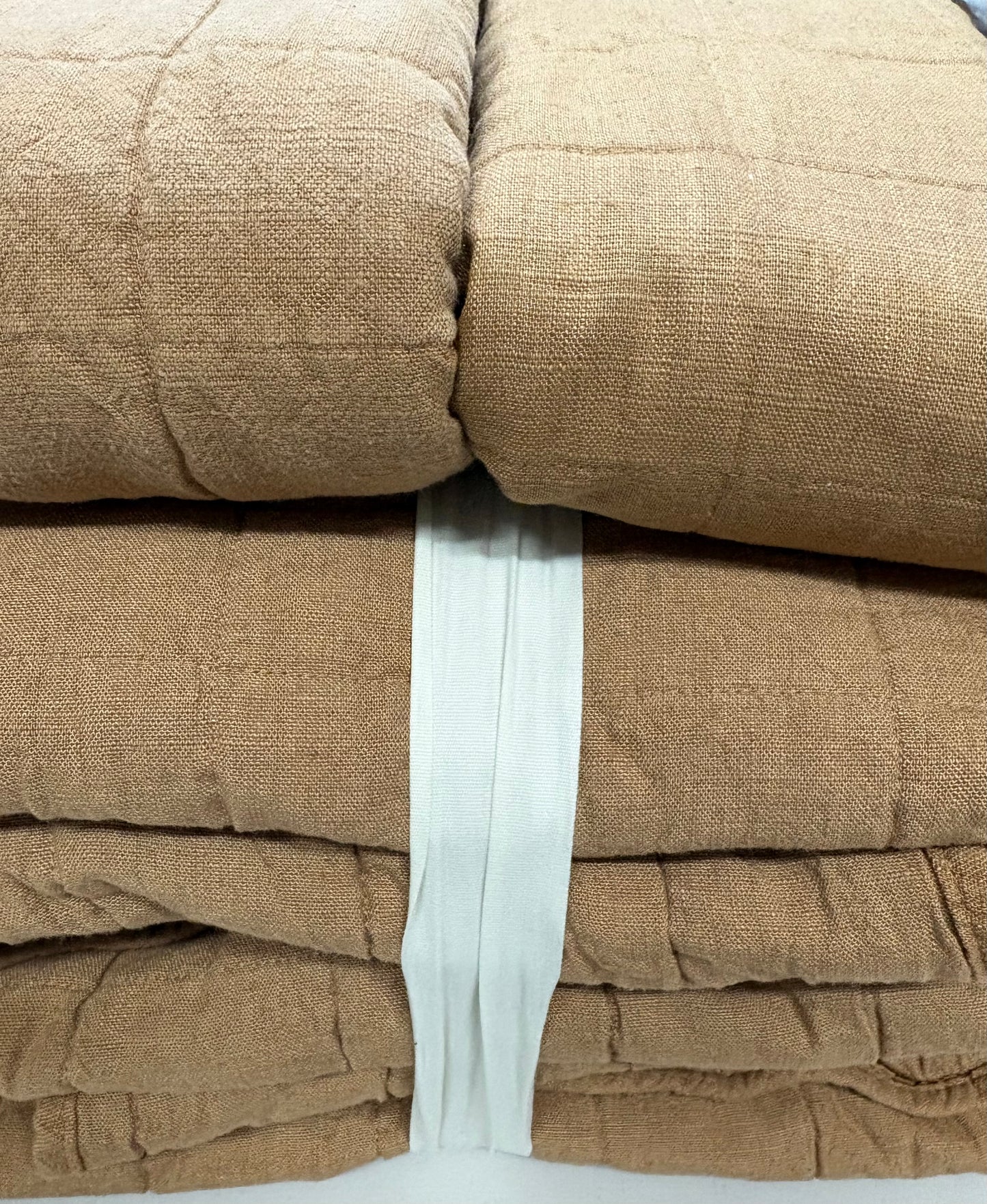 Casaluna Full/Queen Heavyweight Linen Blend Quilt & Shams Bundle, New