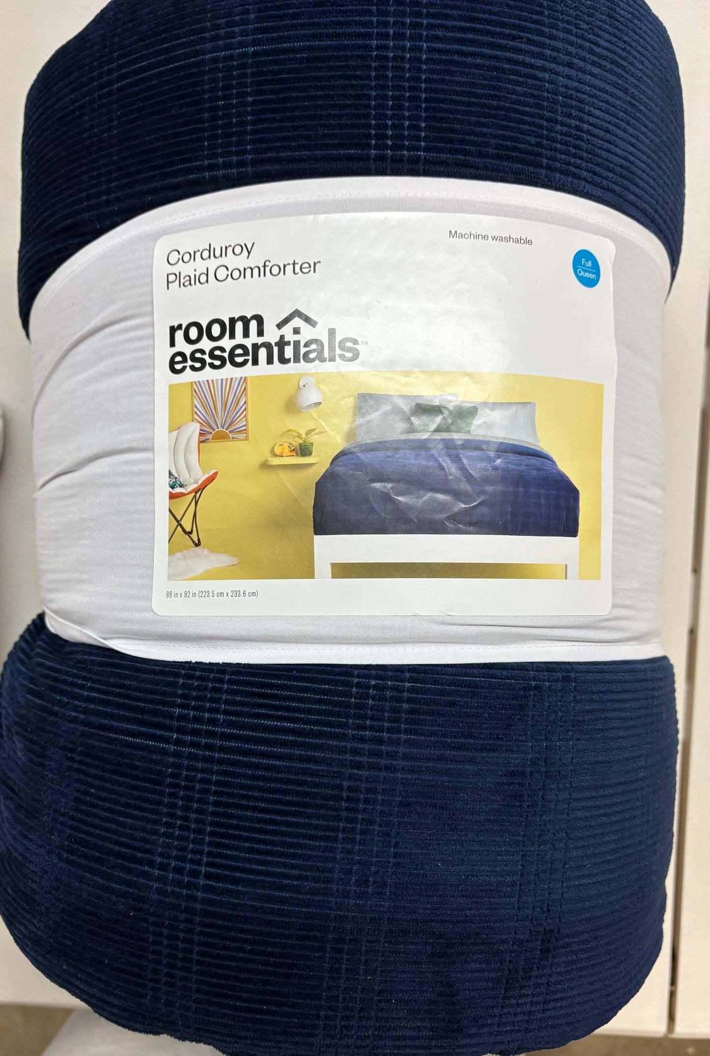 Room Essentials Queen Bedding Bundle, New